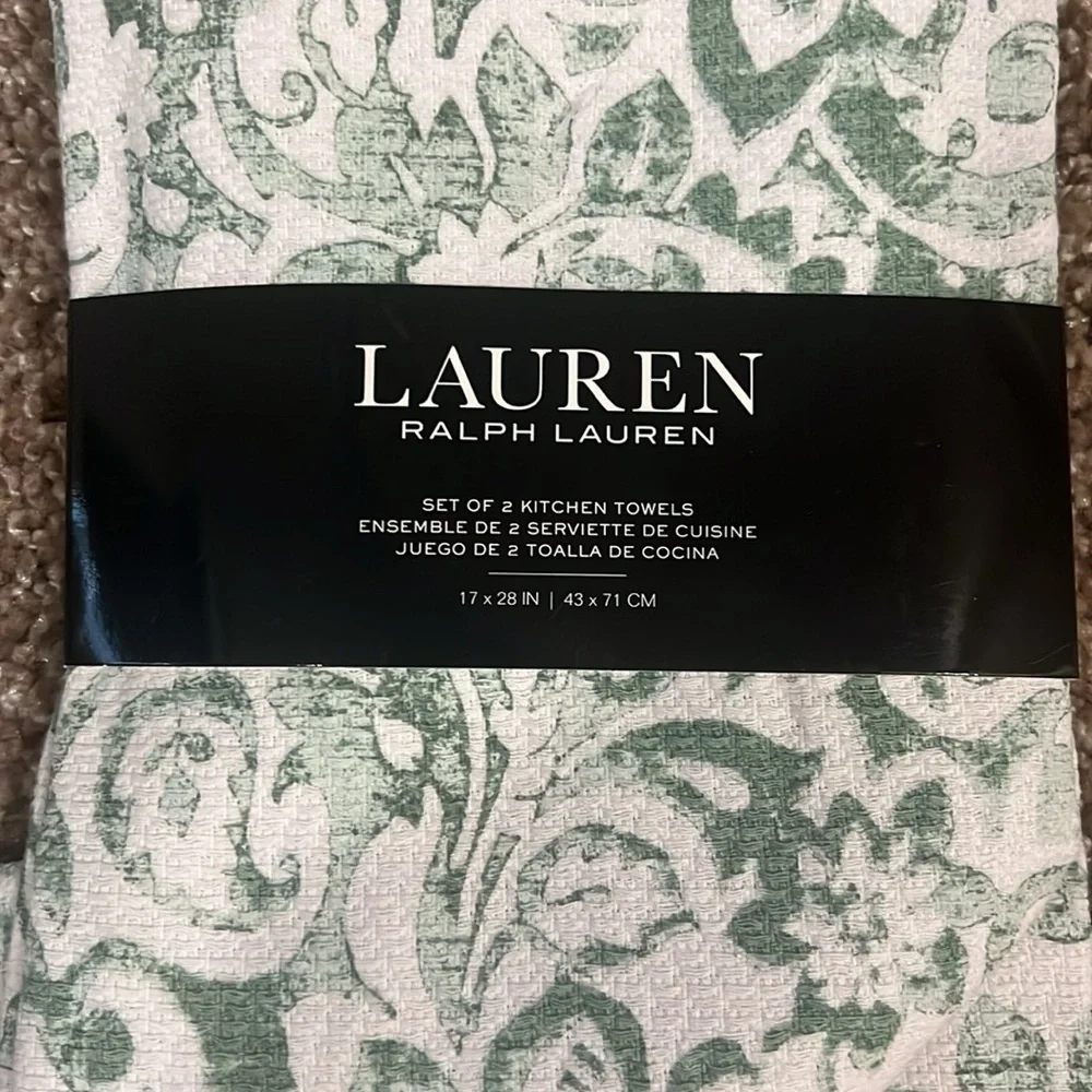 Lauren Ralph Lauren set of 2 Kitchen Towels White & Green Floral print